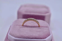 Load image into Gallery viewer, Vintage 14K Yellow Gold Channel Set 0.20cts Diamond Wedding Band