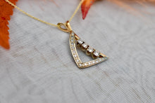 Load image into Gallery viewer, Vintage Mid Century 0.32cts 14K Yellow & White Gold Fancy Diamond Necklace