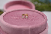 Load image into Gallery viewer, 14K Yellow Gold Round Diamond Push Back Stud Earrings 0.25cts