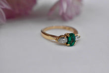 Load image into Gallery viewer, 18K Yellow Gold Vintage Oval Cut Emerald and Diamond Three Stone Ring