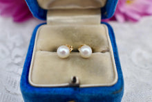Load image into Gallery viewer, 14K Yellow Gold White Pearl Stud Pushback Earrings