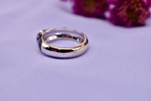 Load image into Gallery viewer, Hidalgo 18k White Gold Belt Buckle Black Enamel Ring