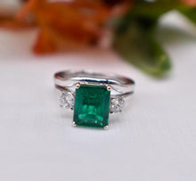 Load image into Gallery viewer, 14K White Gold Vintage Emerald Cut Emerald and Diamond Three Stone Engagement Ring Set