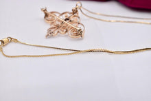 Load image into Gallery viewer, Vintage 14K Yellow Gold Solitaire Art Deco Old European Diamond Filigree Brooch Necklace