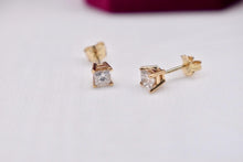 Load image into Gallery viewer, 14K Yellow Gold Princess Cut Diamond Push Back Stud Earrings 0.55cts