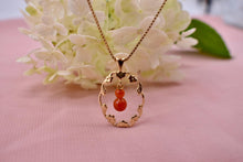 Load image into Gallery viewer, Vintage 14K Yellow Gold Carnelian Midcentury Floral Necklace