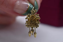 Load image into Gallery viewer, Vintage 14k Gold Animated 3D Cuckoo Clock Charm