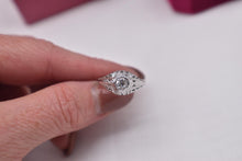 Load image into Gallery viewer, Vintage 18K White Gold 0.25cts Art Deco Old Mine Cut Diamond Engagement Ring
