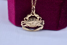 Load image into Gallery viewer, Vintage 14K Yellow Gold Crab Necklace