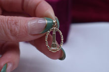 Load image into Gallery viewer, Vintage 14K Yellow Gold Empire State Building Charm