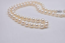 Load image into Gallery viewer, Vintage 10K White Gold 18 Inch Fresh Water White Pearl Choker Necklace Strand