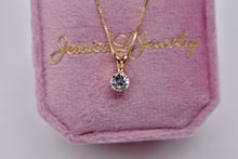 Load image into Gallery viewer, Vintage 14K Yellow Gold 0.50cts Solitaire Round Shape Diamond Necklace
