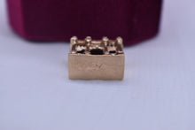 Load image into Gallery viewer, Vintage 14K Yellow Gold Rare Arch of Constantine Rome Charm