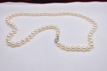 Load image into Gallery viewer, Vintage 10K White Gold 18 Inch Fresh Water White Pearl Choker Necklace Strand