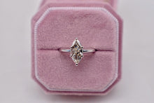 Load image into Gallery viewer, 14 Karat White Gold Vintage 1.25cts Marquise Solitaire Diamond Ring