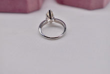 Load image into Gallery viewer, 14 Karat White Gold Vintage 1.25cts Marquise Solitaire Diamond Ring