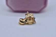 Load image into Gallery viewer, Vintage 14k Yellow Gold Animated Shoe House Family Charm