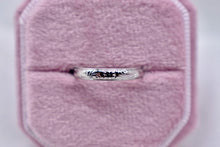 Load image into Gallery viewer, Platinum Art Deco Floral Engraved Wedding Band – Vintage Ring