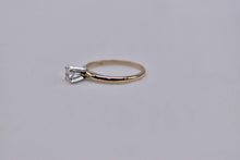 Load image into Gallery viewer, Vintage 14K Yellow Gold Solitaire 0.36cts Round Diamond Engagement Ring
