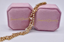 Load image into Gallery viewer, 14K Yellow Gold Vintage Marquise & Round Double Row Unique 7.00cts Natural Diamond Bracelet