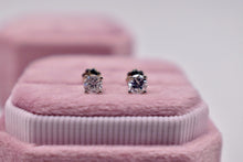 Load image into Gallery viewer, 14K White Gold Round Natural Diamond Screw Back Stud Earrings 0.50cts