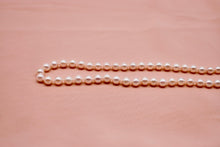 Load image into Gallery viewer, Vintage 14K Yellow Gold 17 Inch Fresh Water White Pink Hue Pearl Necklace Strand