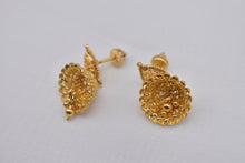 Load image into Gallery viewer, Vintage High End 22K Dangle Bohemian Style Earrings
