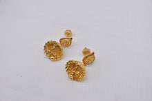 Load image into Gallery viewer, Vintage High End 22K Dangle Bohemian Style Earrings
