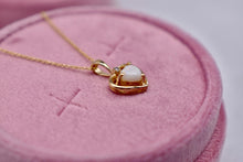 Load image into Gallery viewer, Beautiful Vintage 14K Yellow Gold Heart Shape Opal and Diamond Necklace
