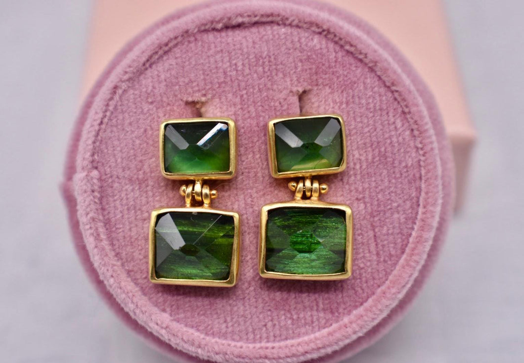 Beautiful Vintage 18K Yellow Gold Signed Green Tourmaline Hinged Dangle Earrings