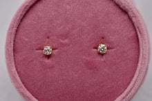 Load image into Gallery viewer, 14K Yellow Gold Round Diamond Screw Back Stud Earrings 0.40cts
