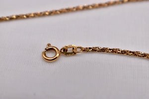 Vintage 18K Yellow Gold Heavy Weigh Solid Diamond Cut Rope Necklace