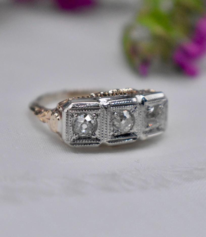Vintage 14K Yellow & White Gold Edwardian Diamond Three Stone Old Mine Cut Diamond Ring
