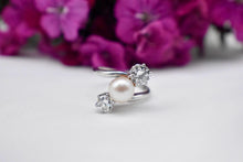 Load image into Gallery viewer, Art Deco Platinum Pearl and Old European Cut Diamond Toi Et Moi Ring
