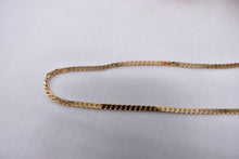 Load image into Gallery viewer, Vintage 14K Yellow Gold Solid Herringbone 20&quot; Chain
