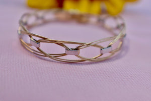 Vintage 14K Two Toned Yellow & White Gold Unique Flexible Criss Cross Bracelet