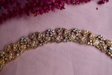 Load image into Gallery viewer, Rare 18K Rose Gold Retro 1950&#39;s Transitional Cut Diamond Floral Filigree Necklace
