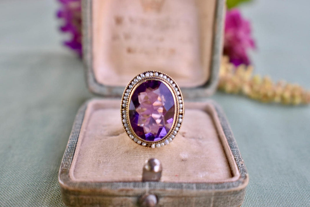 Vintage 14K Yellow Gold Victorian Oval Amethyst & Seed Pearl Halo Ring