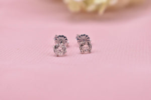 14K White Gold Round Diamond Push Back Stud Earrings 0.90cts