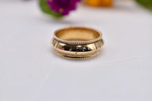 Load image into Gallery viewer, Victorian 18K Yellow Gold Unique Designed Milgrain Edge Band
