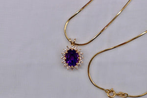 18K Yellow Gold Vintage Oval Amethyst & Diamond Halo Necklace