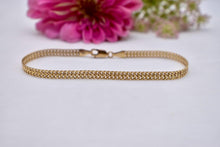 Load image into Gallery viewer, 14K Yellow Gold Vintage Flat Unique Interlocking Link Bracelet

