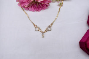 Vintage 14K Yellow Gold Fancy Flat Chain Interlocking Heart Dangle Diamond Necklace