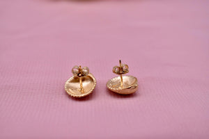 Vintage 14K Yellow Gold Seashell Stud Earrings