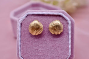 Vintage 14K Yellow Gold Seashell Stud Earrings