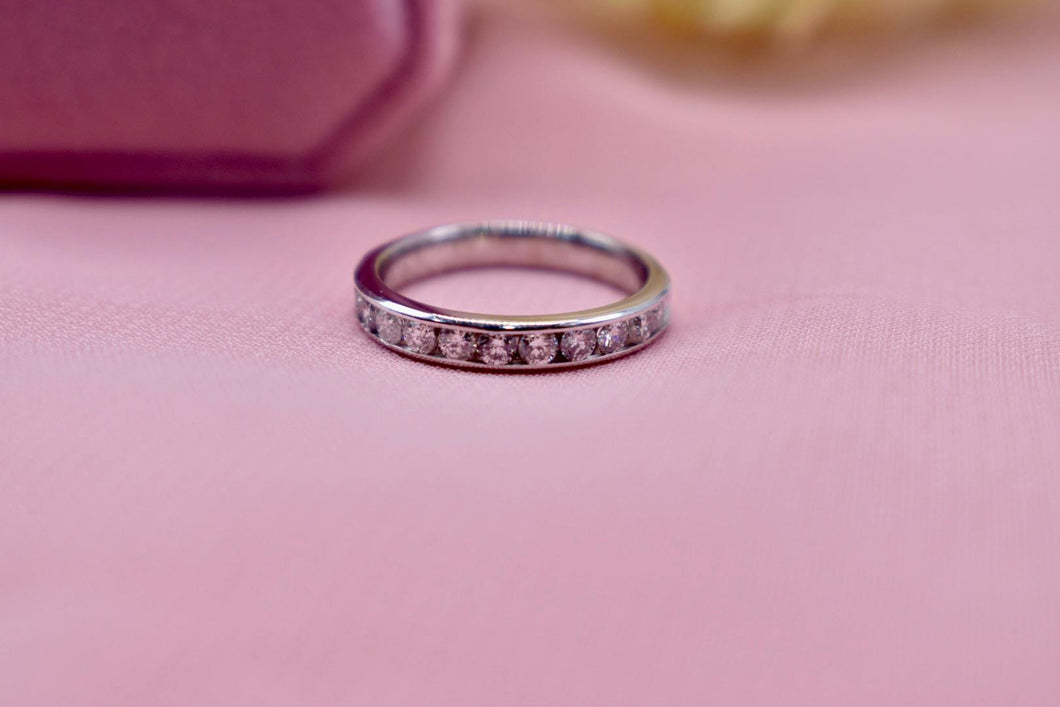 Vintage 10K White Gold 0.50cts Diamond Channel Set Wedding Band