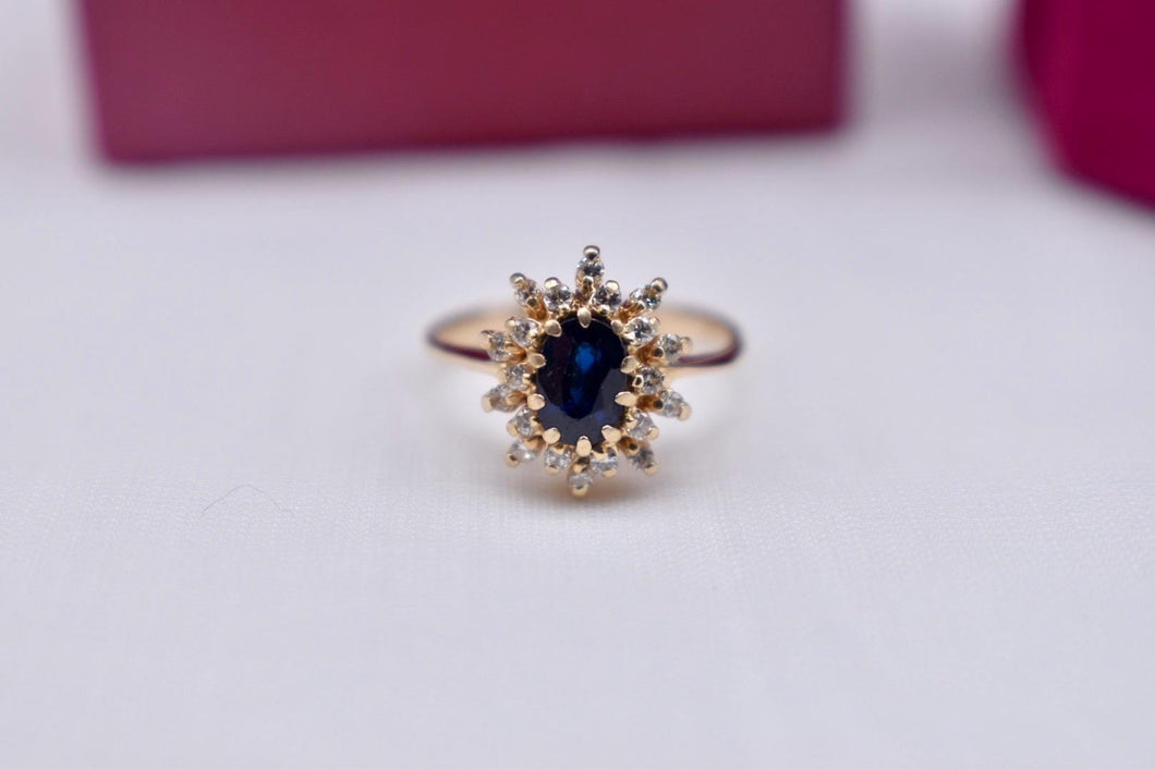 14K Yellow Gold Vintage Sapphire & Diamond Oval Halo Ring