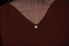 Load image into Gallery viewer, Vintage Mid Century 14K Yellow Gold Solitaire 1.50cts Natural Diamond Bezel Slide Necklace
