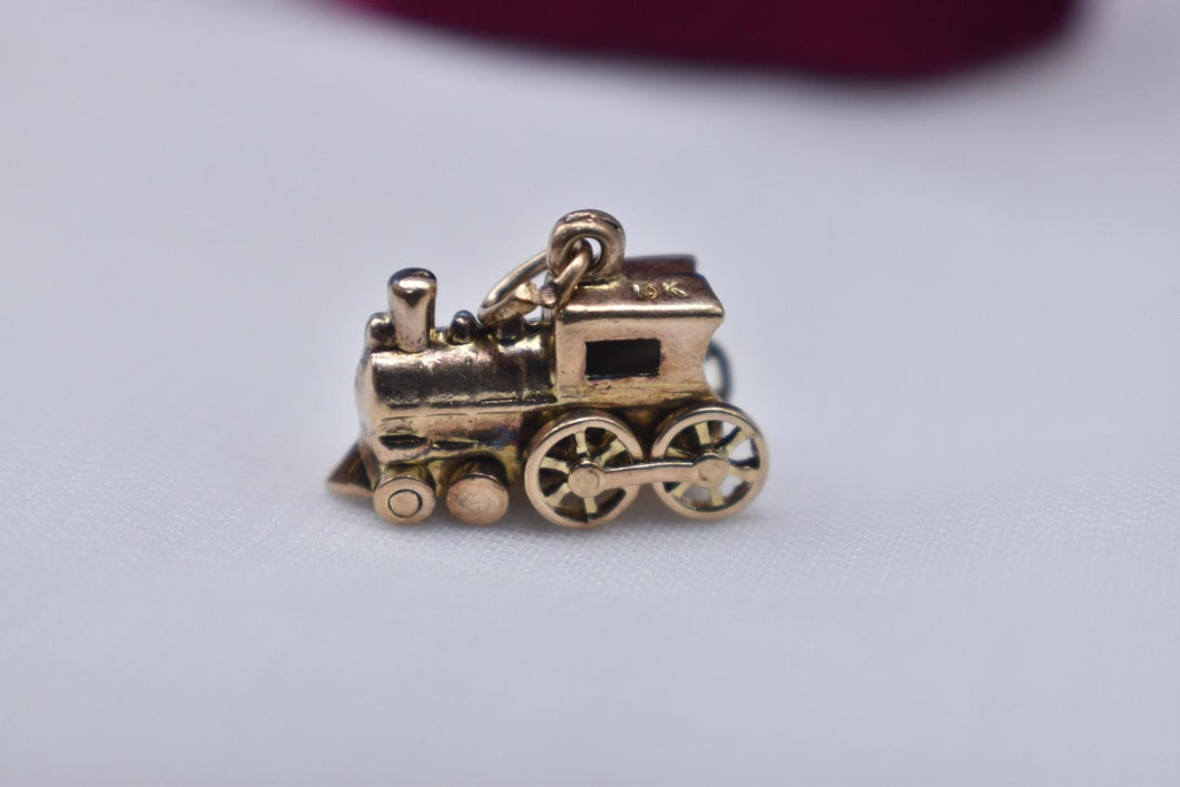 Vintage 10K Yellow Gold Animated Train Charm