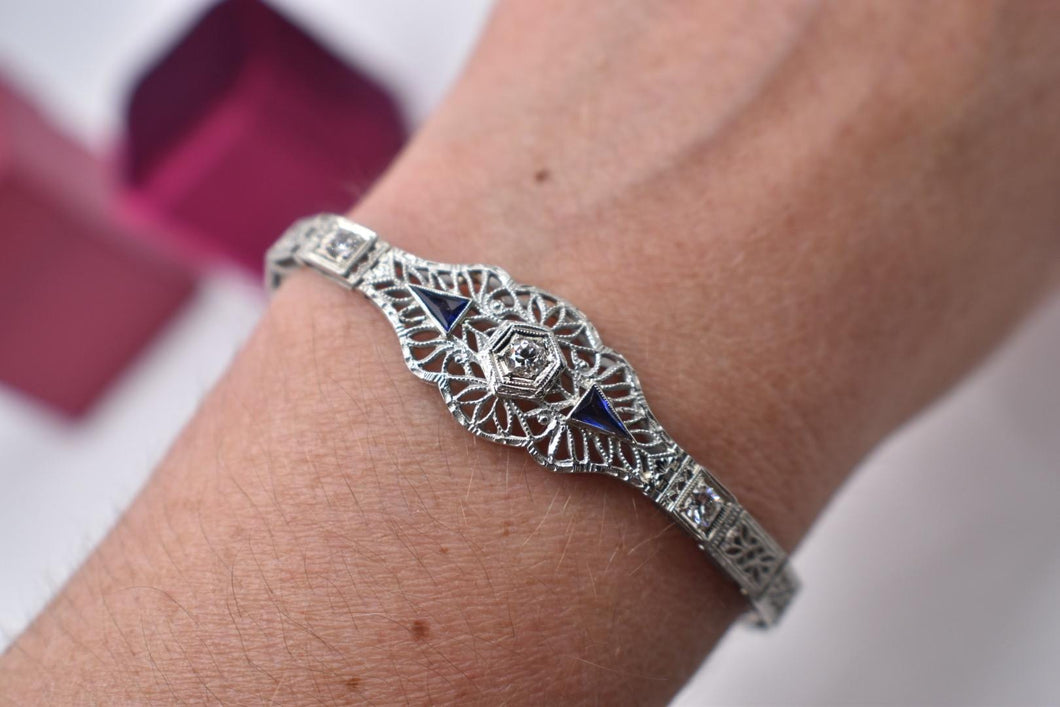 Vintage Art Deco 18K White Gold Sapphire & Diamond Filigree Bracelet